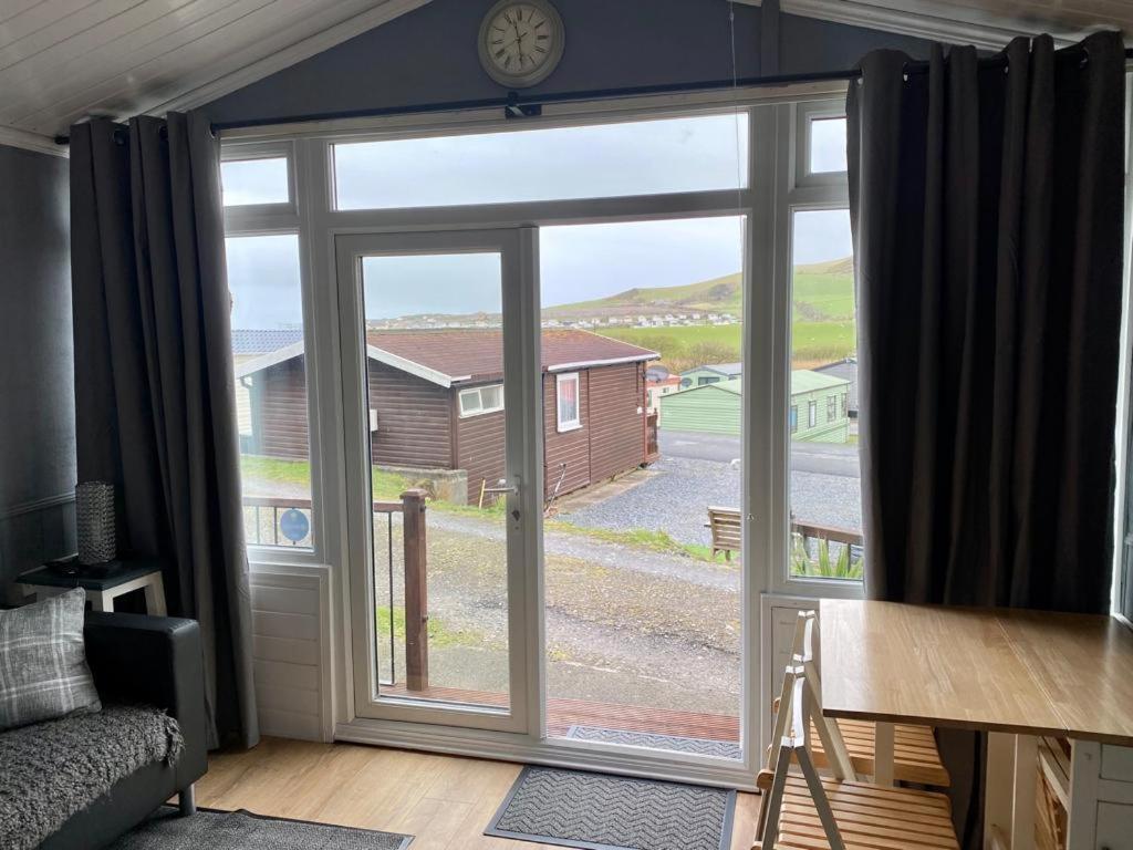 Chalet 135 - Clarach Bay Holiday Village Aberystwyth Exterior photo